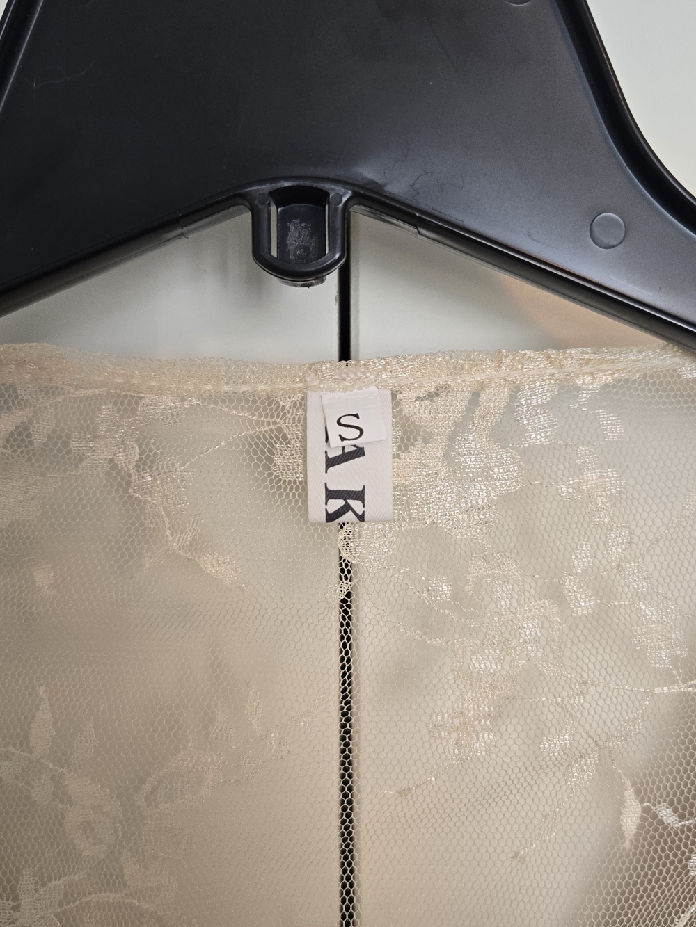 Elegant Cream Lace Midi Dress with Square Neck - Picture 7 of 7